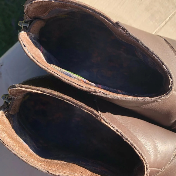 NWOT Ahnu Womens Leela Leather Ankle Bootie in Brown - Size 11 - Picture 8 of 9